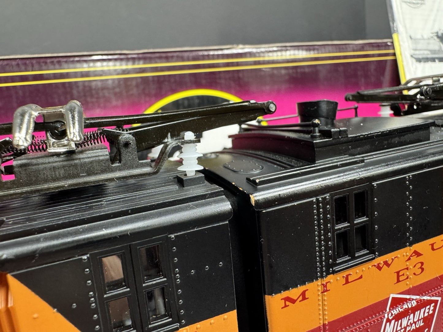 MTH 20-5511-1 Milwaukee Road E-2 Bi-Polar electric engine #E3 PS2 BCR EX13