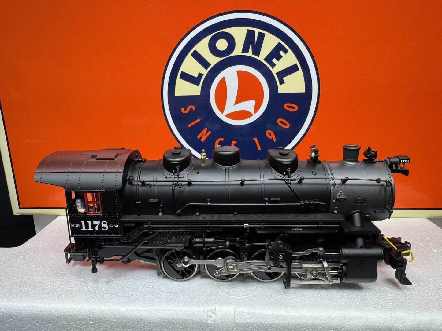 Lionel 6-28701 TMCC Northern Pacific NP 0-8-0 steam switcher engine #1178 LNIB7