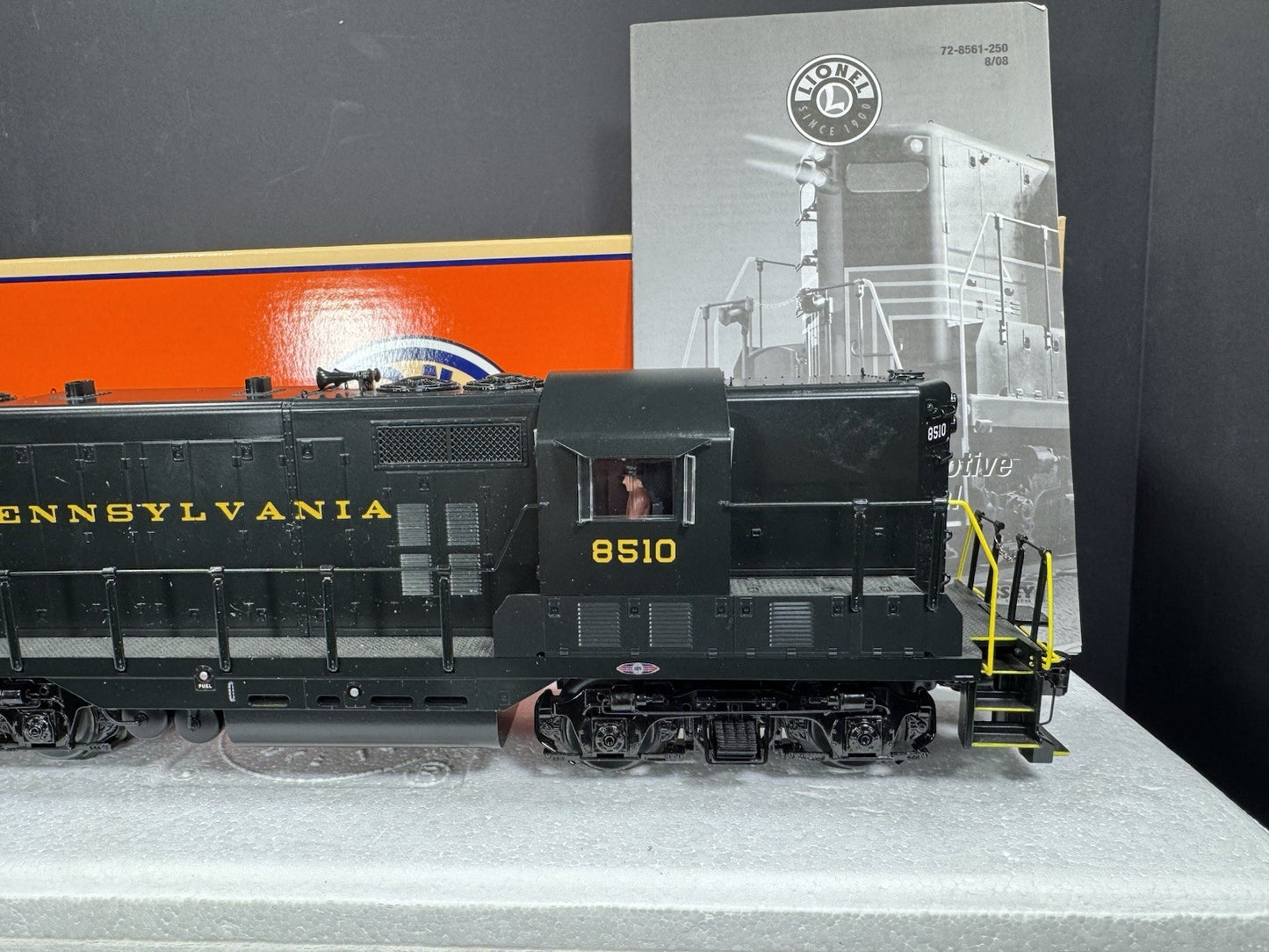 Lionel LEGACY 6-28587 Pennsylvania PR GP-7 diesel engine #8510 EX8