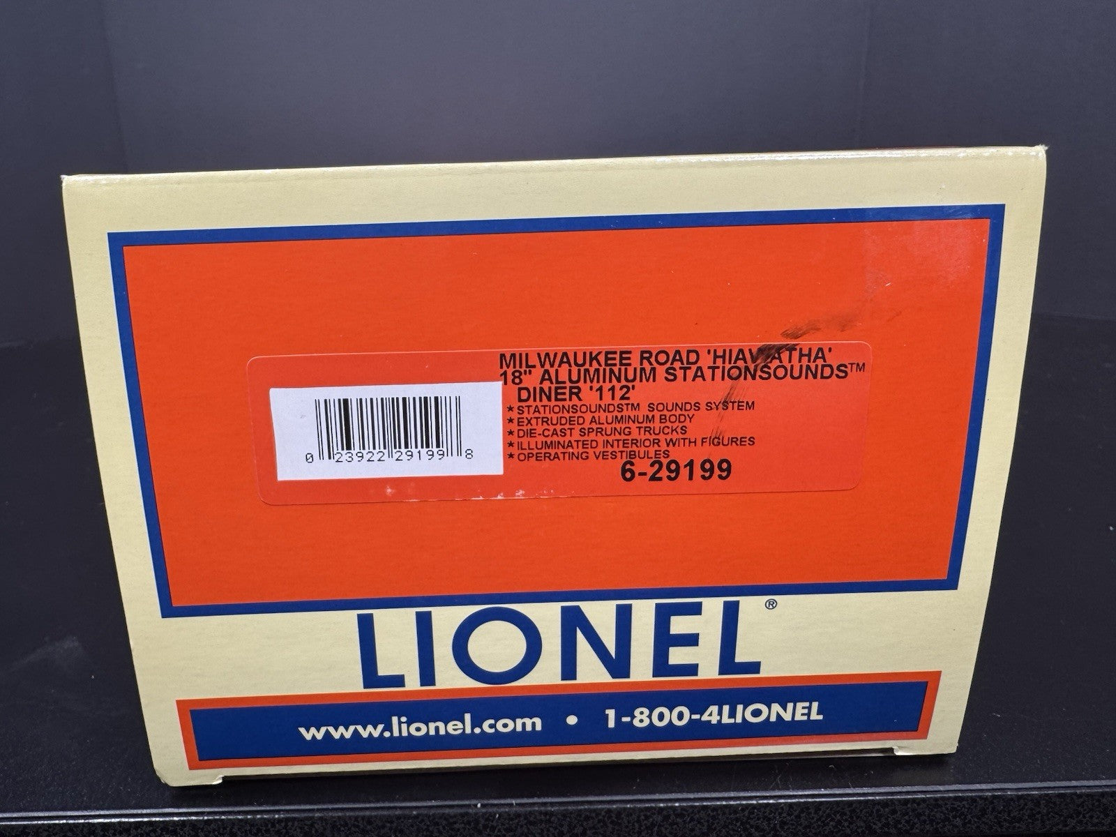 Lionel 6-29199 Milwaukee Road Hiawatha 18" aluminum StationSounds diner car LNIB15