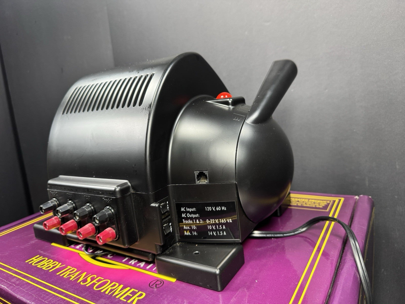 MTH 40-4000 Z-4000 400-watt dual control transformer LNIB7
