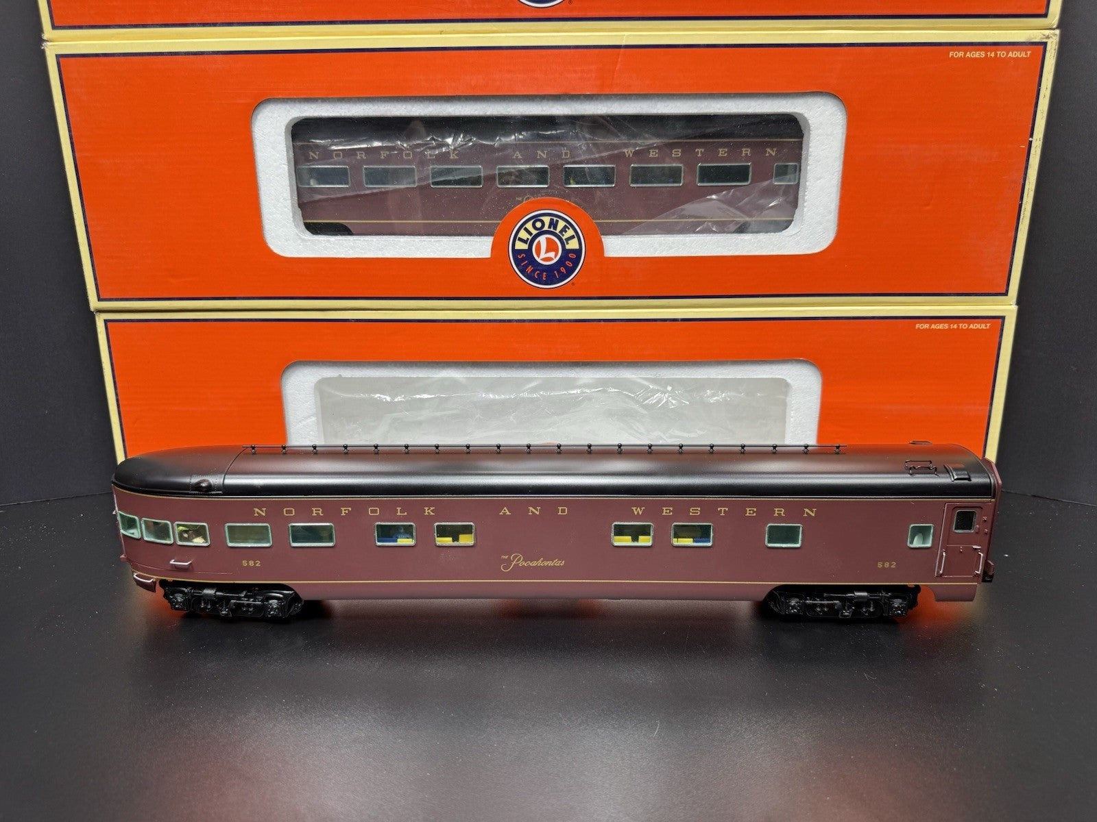 Lionel 6-25777 thru 6-25780 N&W Pocohantas 18" aluminum passenger 4-car set LNIB6