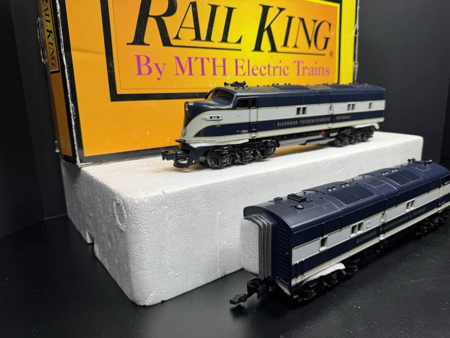 MTH RailKing 30-2970-1 Richmond RF&P E-3 diesel engine AA set PS 2 BCR EX3