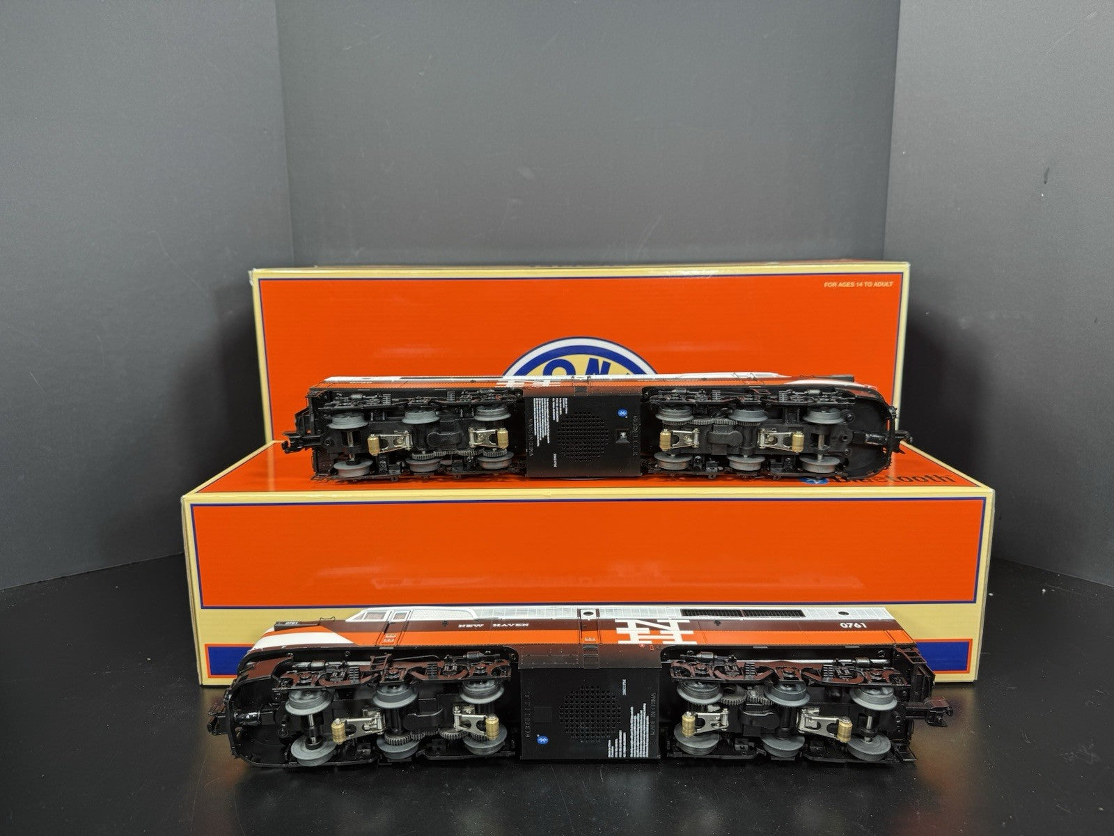 Lionel LEGACY 2133410 New Haven NH Alco PA diesel engine AA set LNIB14