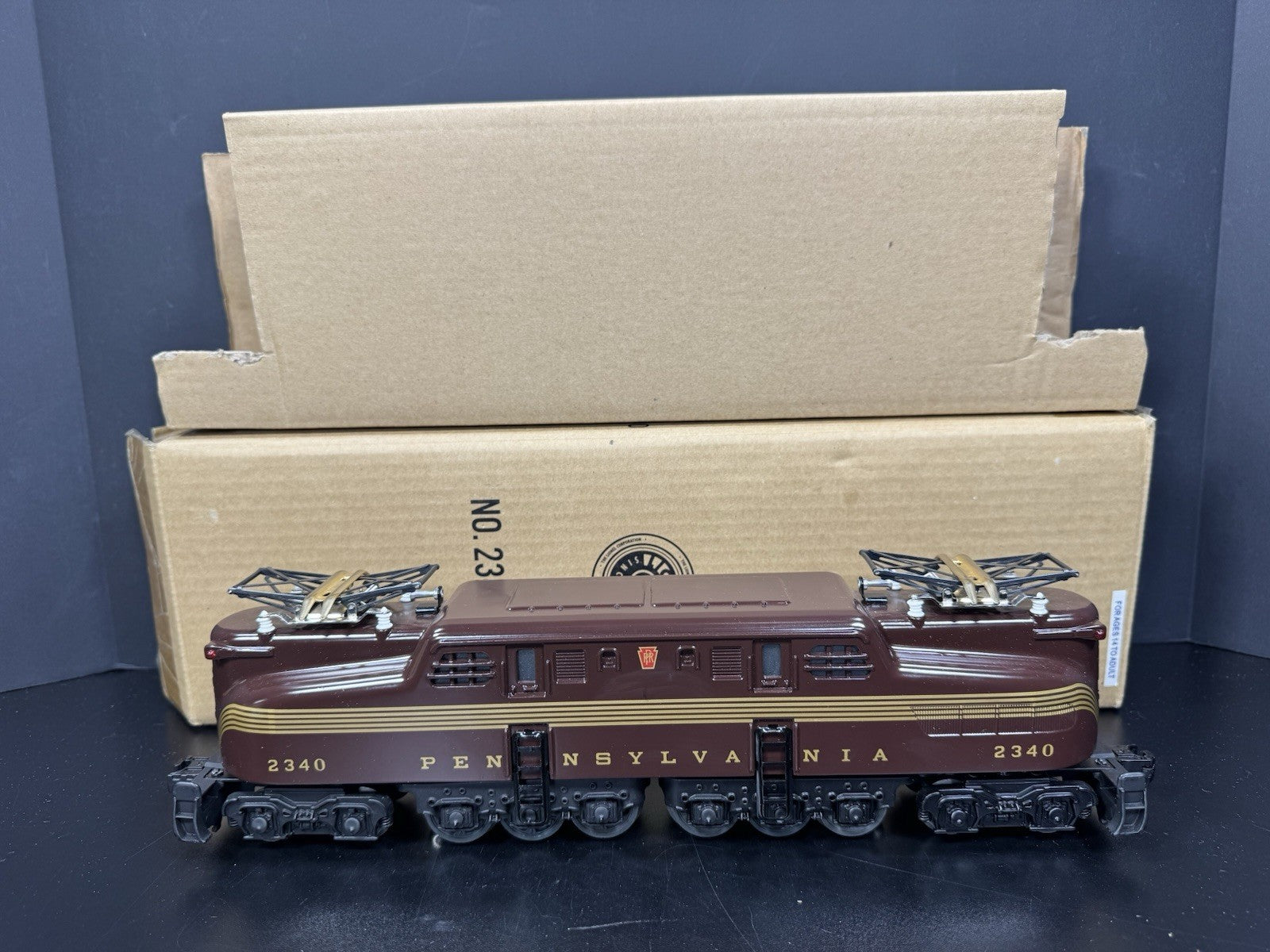 Lionel 6-38303 Pennsylvania tuscan 5-stripe GG-1 electric engine #2340 LNIB1