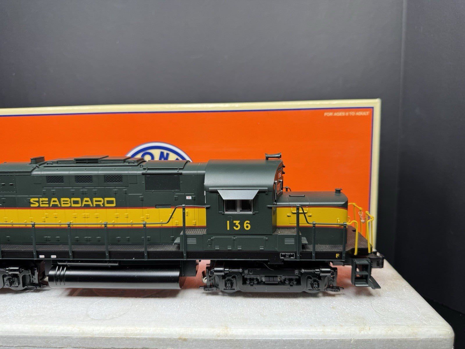 Lionel 6-28219 TMCC Seaboard Alco C-420 diesel engine #136 LNIB8