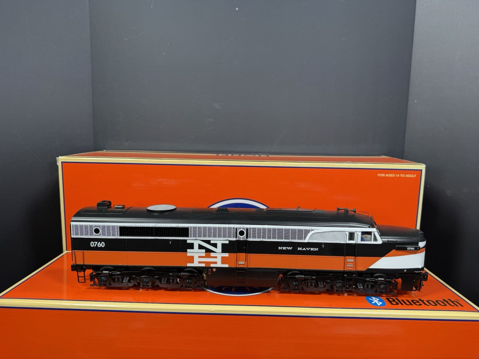 Lionel LEGACY 2133410 New Haven NH Alco PA diesel engine AA set LNIB9