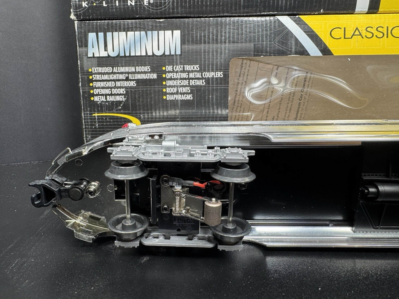 K-Line K-4630P Santa Fe Super Chief 21" aluminum passenger 4-car set LNIB11