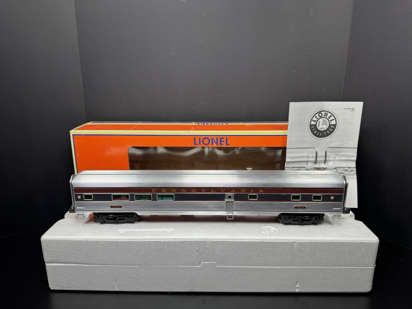 Lionel 6-25458 PRR Congressional 18" aluminum StationSounds diner car #4624 LNIB0