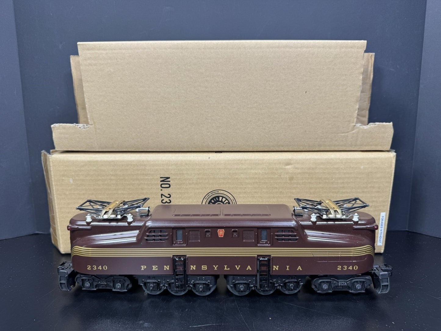 Lionel 6-38303 Pennsylvania tuscan 5-stripe GG-1 electric engine #2340 LNIB6