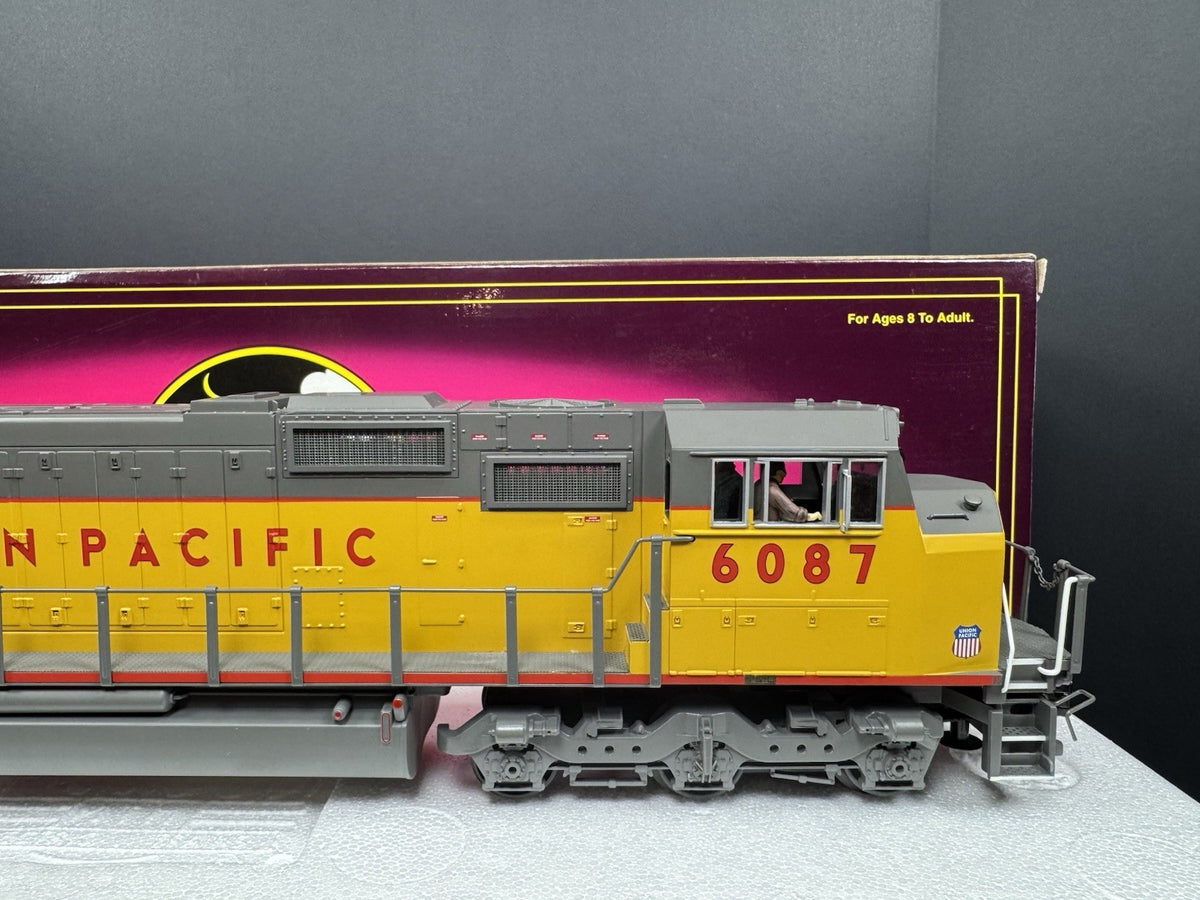 MTH 20-2448-3 Union Paciifc UP SD60M nonpowered diesel engine #6087 EX8