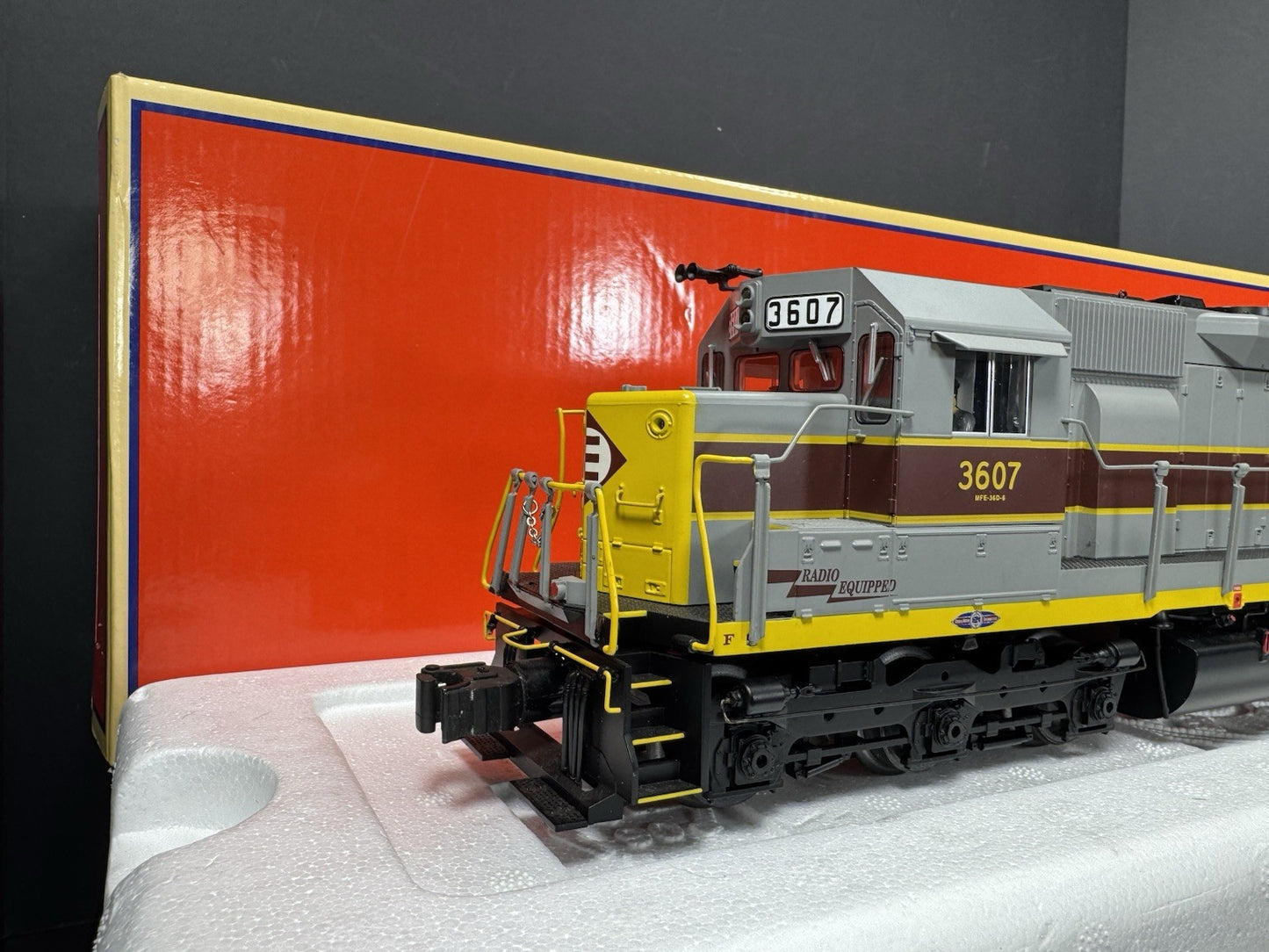 Lionel LEGACY 6-83368 Erie Lackawanna SD45 diesel engine #3607 EX6