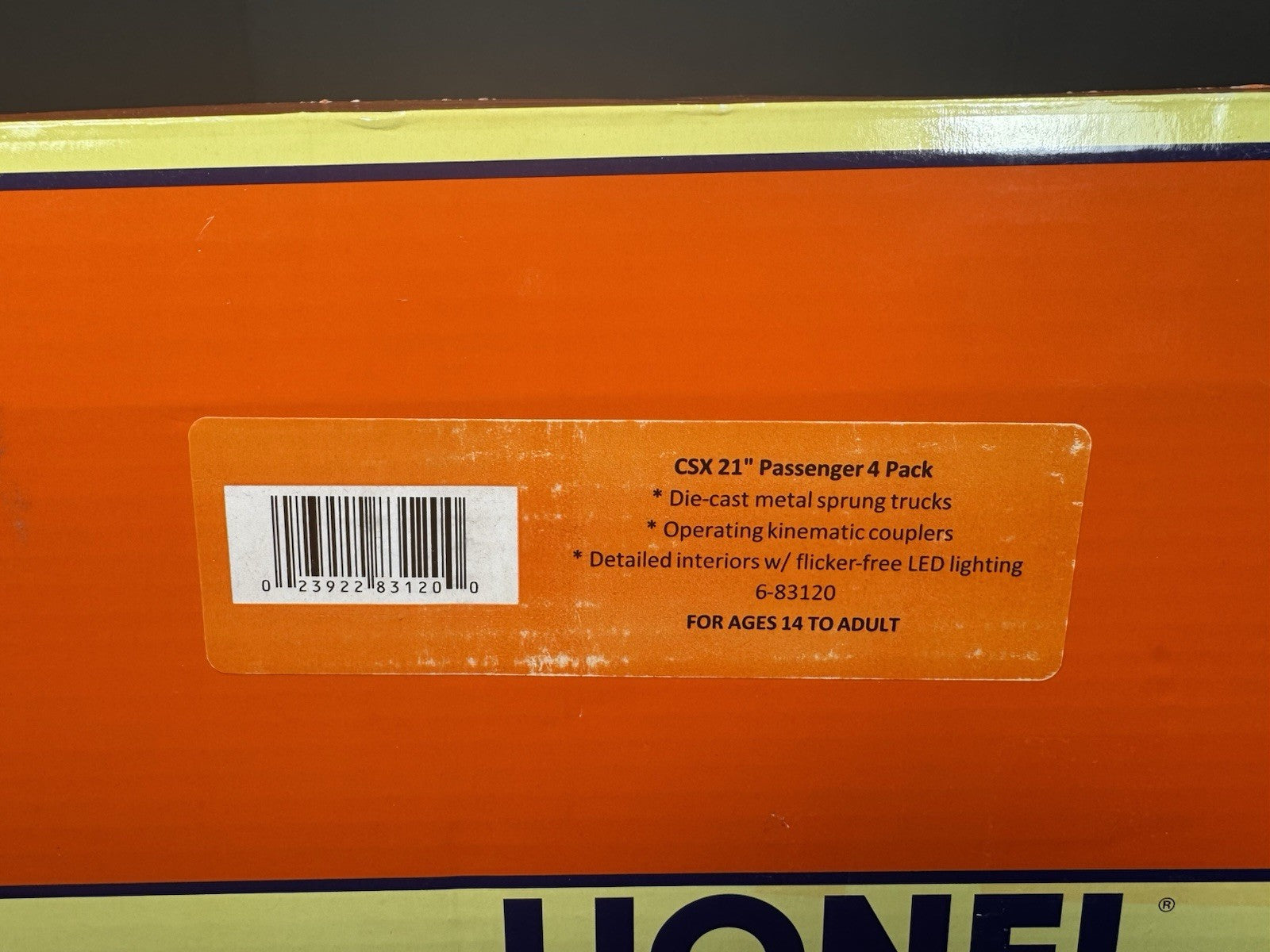 Lionel 6-83120 CSX 21" passenger 4-car set EX9