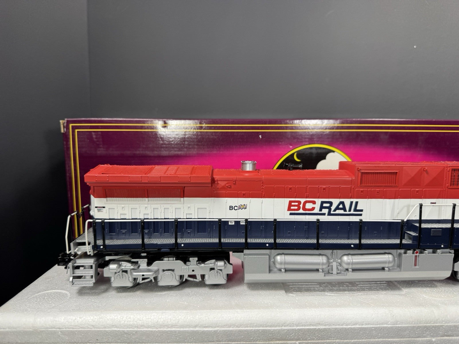 MTH 20-2429-3 BC Rail Dash-9 nonpowered diesel engine #4641 LNIB7