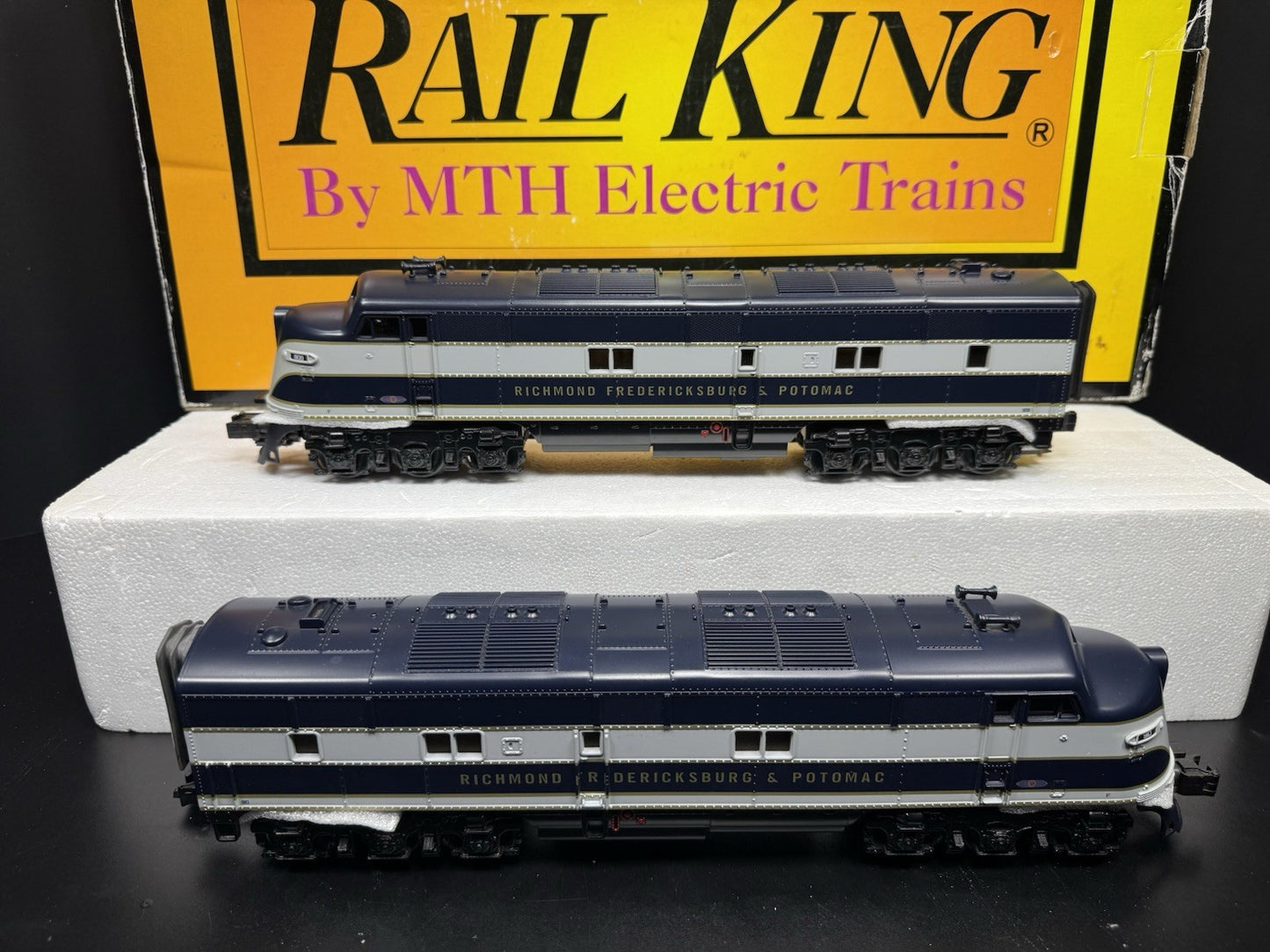 MTH RailKing 30-2970-1 Richmond RF&P E-3 diesel engine AA set PS 2 BCR EX4
