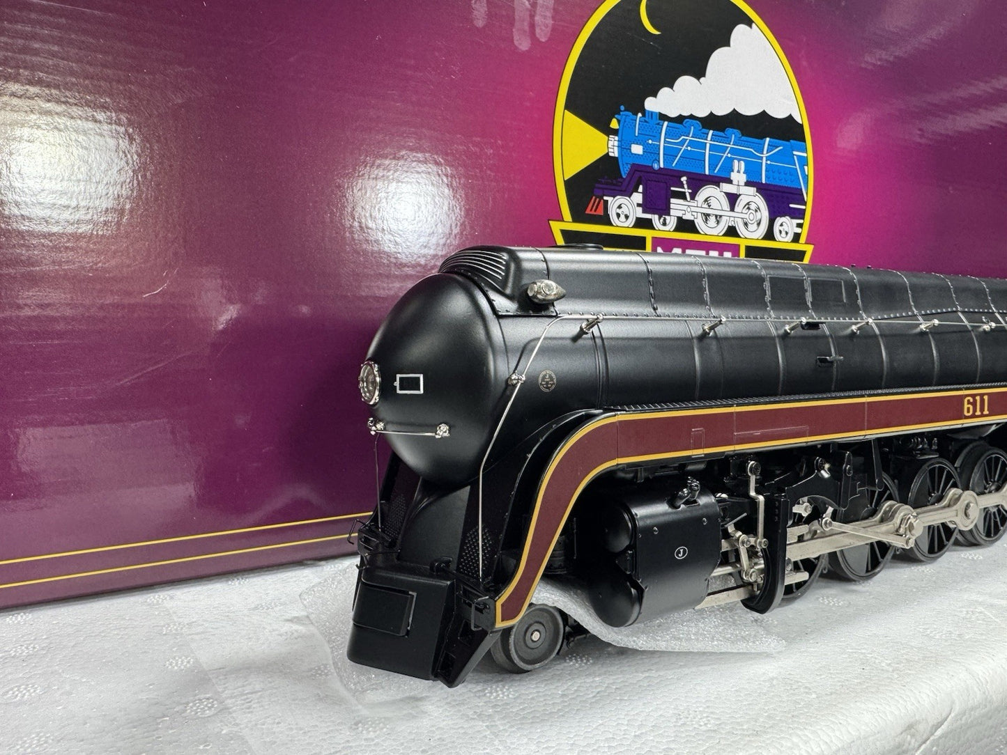 MTH 20-3947-1 Norfolk & Western N&W 4-8-4 J-class steam engine #611 PS3 LNIB1
