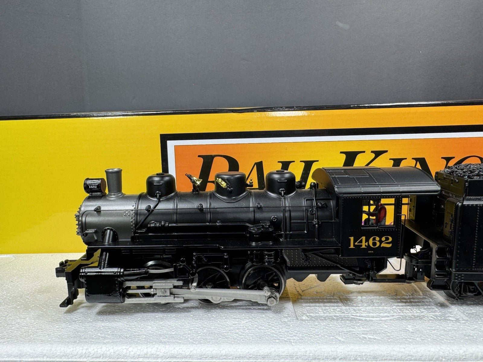 MTH RailKing 30-1846-1 Reading 0-6-0 steam switcher engine #1462 PS3 LNIB2