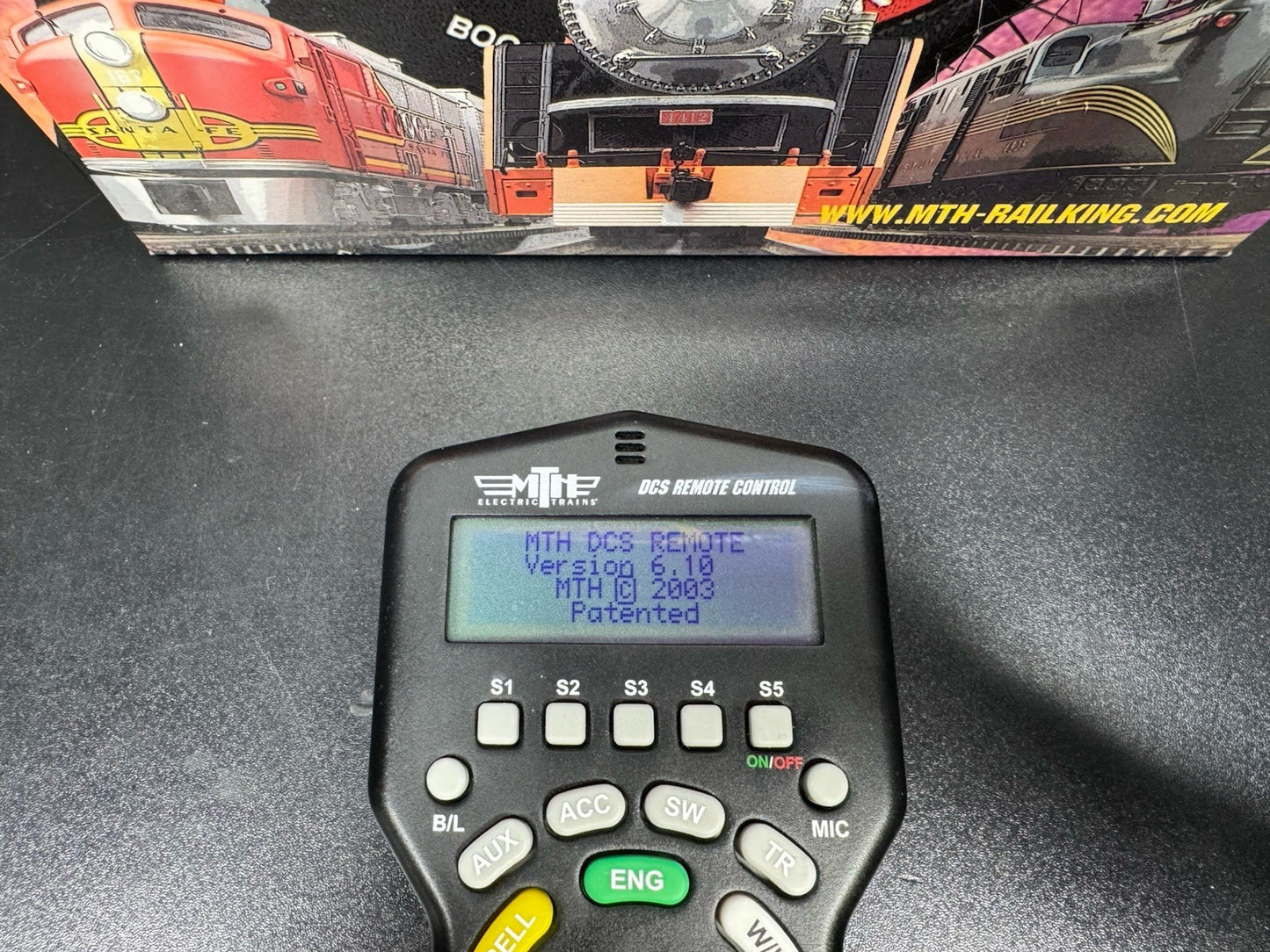 MTH 50-1001 DCS TIU and remote system | Rev I3B TIU | v6.1 software | LNIB9