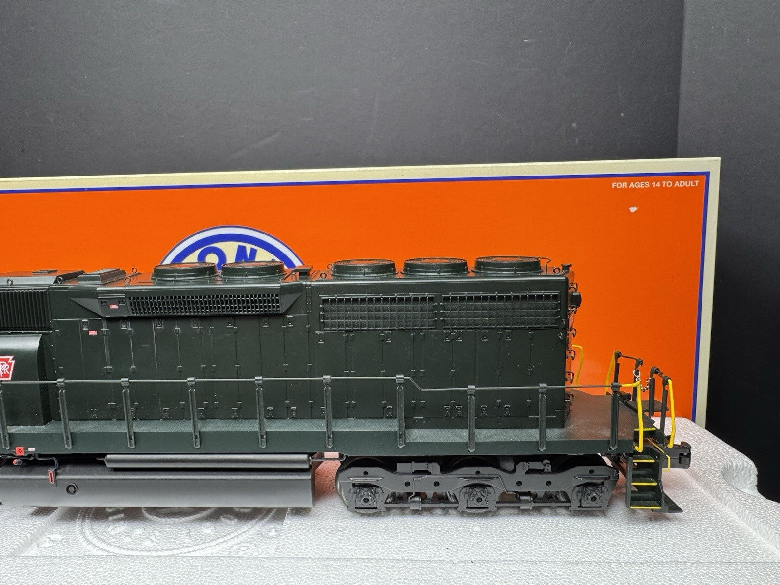 Lionel LEGACY 6-84263 Pennsylvania PRR SD40 diesel engine #6089 LNIB3