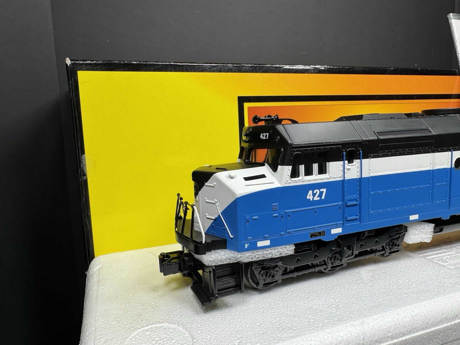 MTH RailKing 30-2459-1 Great Northern GN FP45 diesel engine #427 PS2 BCR LNIB1