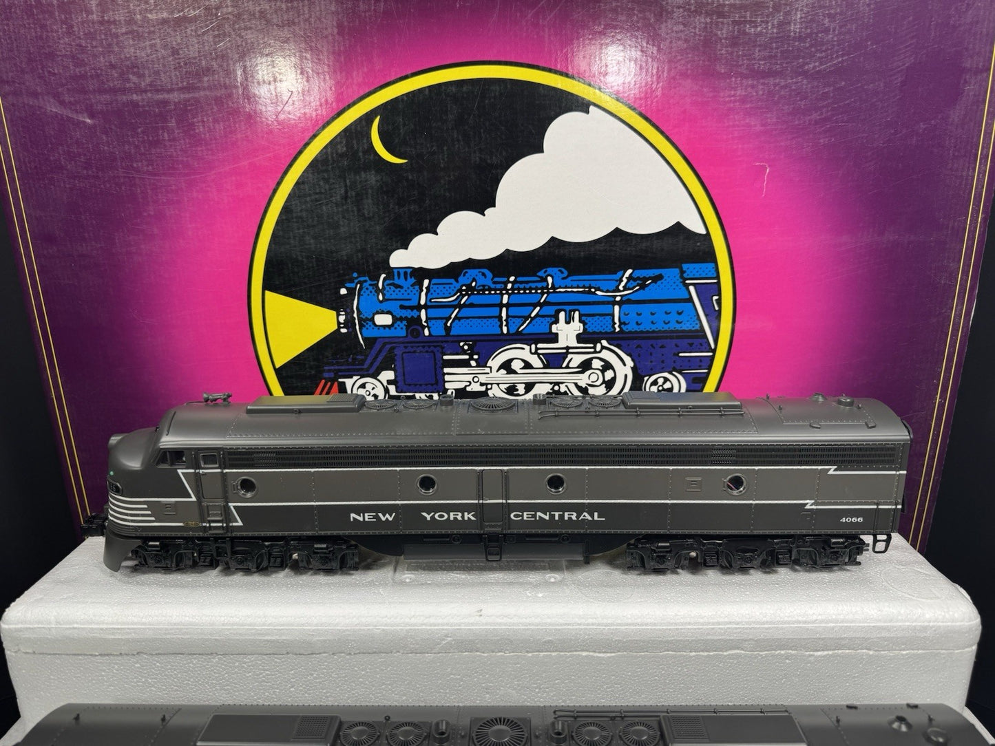 MTH 20-2317-1 New York Central NYC E-8 diesel engine ABA set PS2 BCR LNIB2
