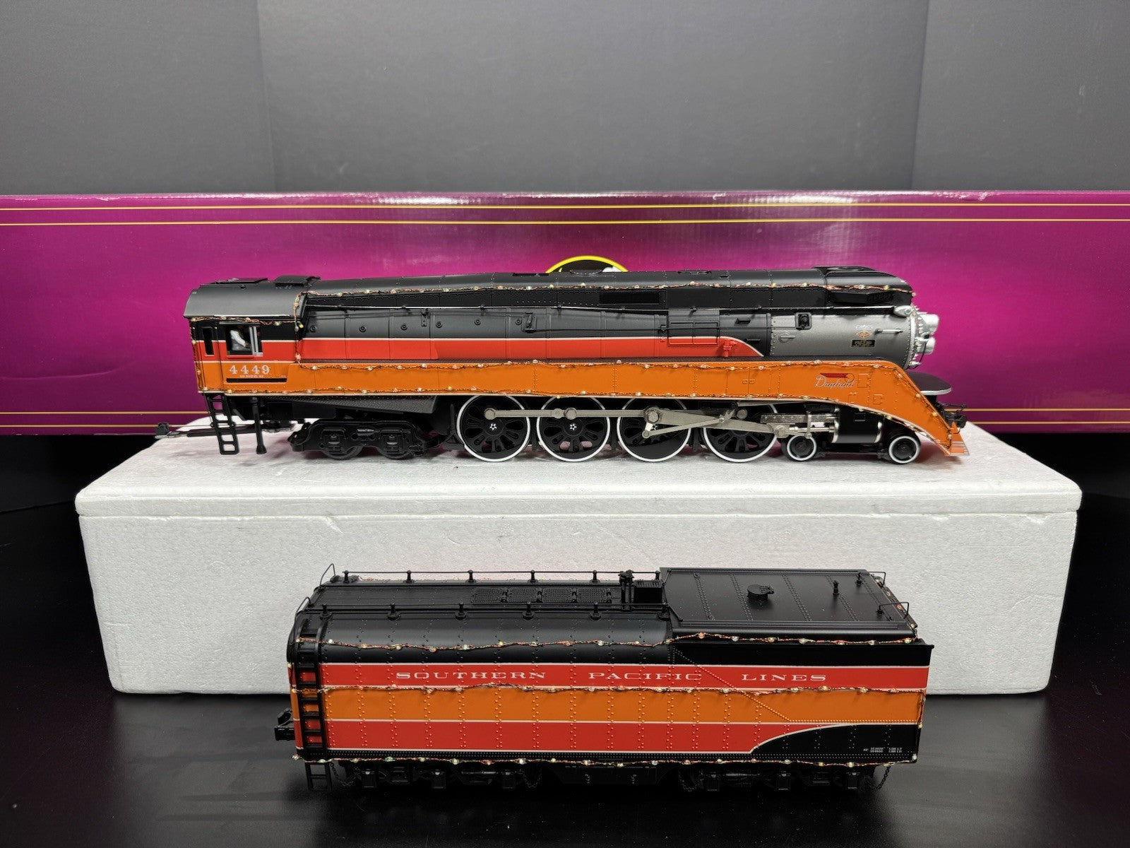 MTH 20-3758-1 SP daylight GS-4 steam engine w Christmas LED lights #4449 PS3 LN6