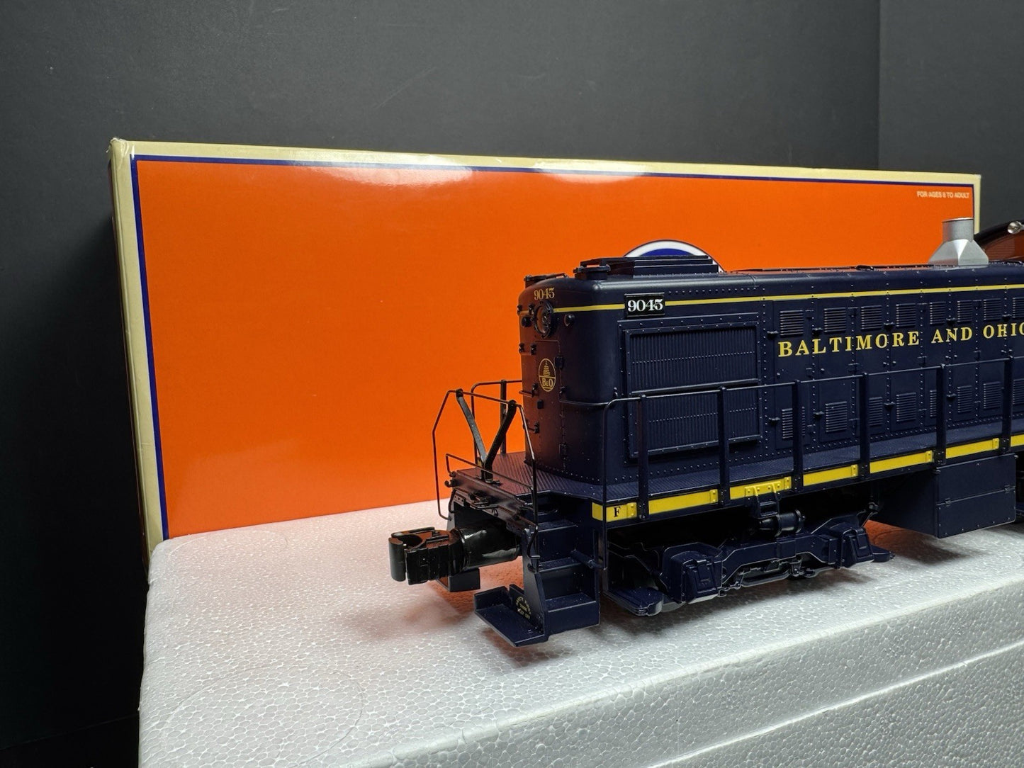 Lionel 6-28539 TMCC Baltimore & Ohio B&O S-2 diesel switcher engine #9045 LNIB1