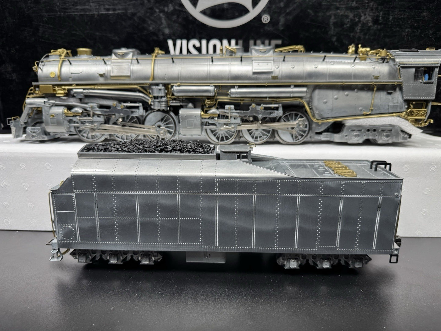 Lionel VISIONLINE 2231520 N&W Pilot 2-6-6-4 Class A steam engine #9999 LNIB5