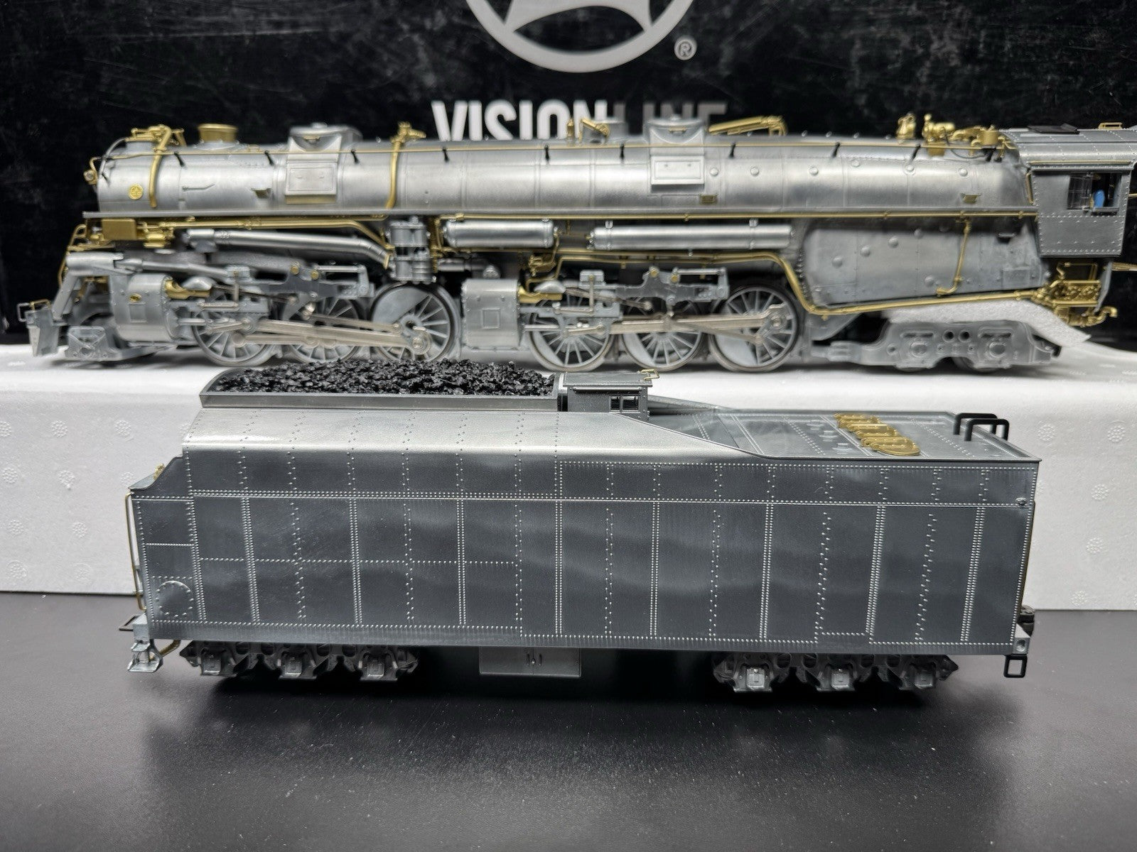 Lionel VISIONLINE 2231520 N&W Pilot 2-6-6-4 Class A steam engine #9999 LNIB5