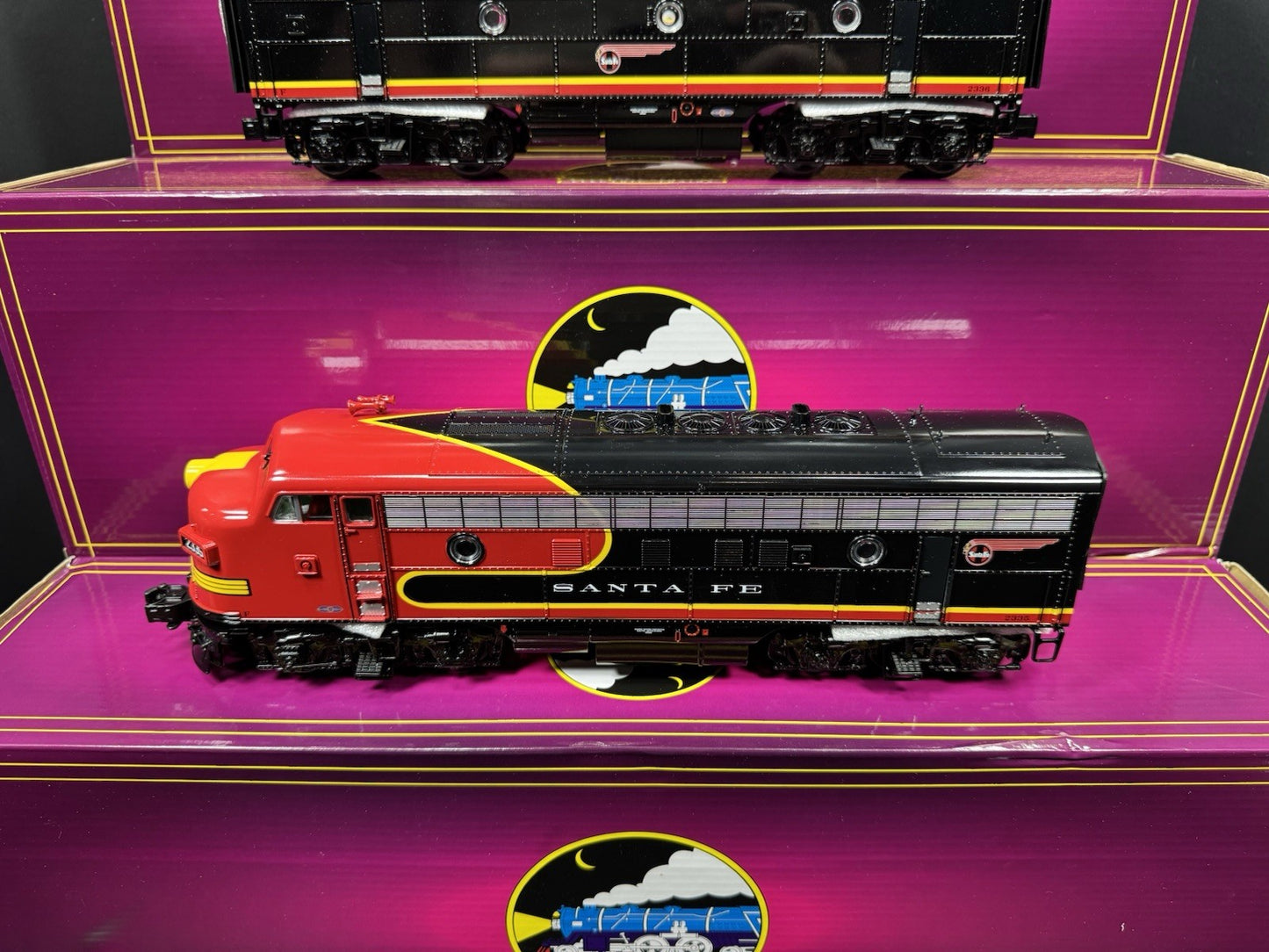 MTH 20-21601-1 Santa Fe Black Bonnet F-3 diesel engine ABA set #2334 #2335 NIB10