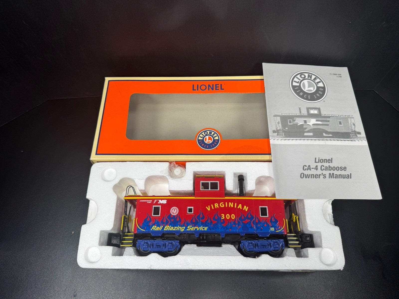 Lionel 6-27630 NS heritage Virginian CA-4 smoking caboose #300 LNIB6