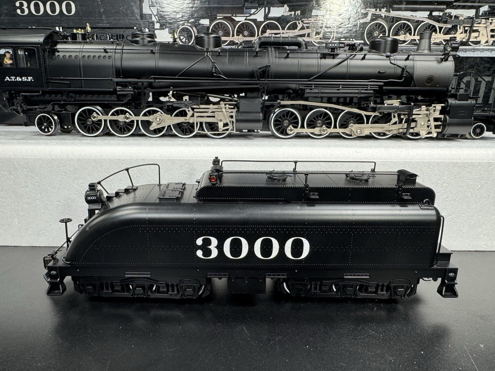 Lionel VISIONLINE 6-11155 Santa Fe 2-10-10-2 steam engine #3000 EX5
