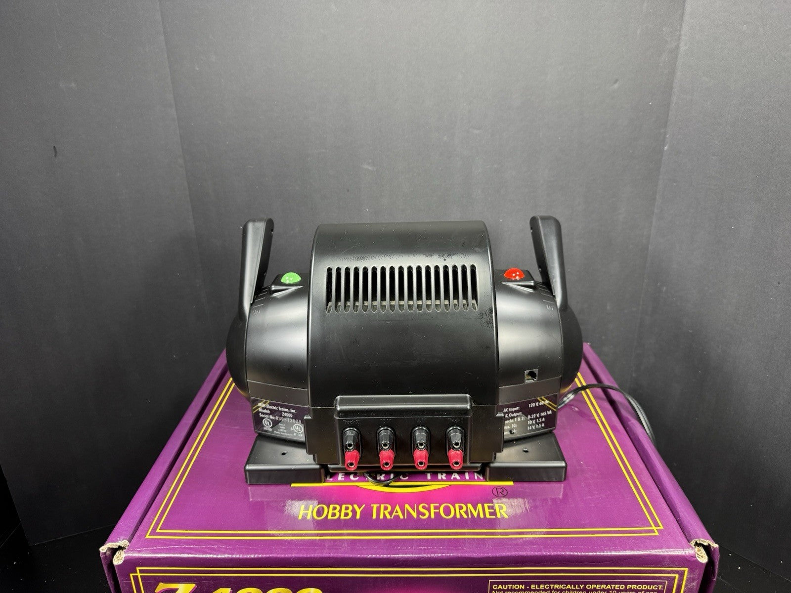 MTH 40-4000 Z-4000 400-watt dual control transformer LNIB4