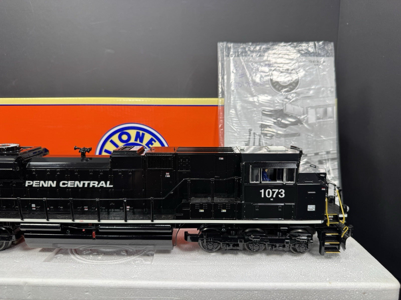 Lionel LEGACY 6-39645 NS heritage Penn Central SD70ACe diesel engine #1073 LNIB7