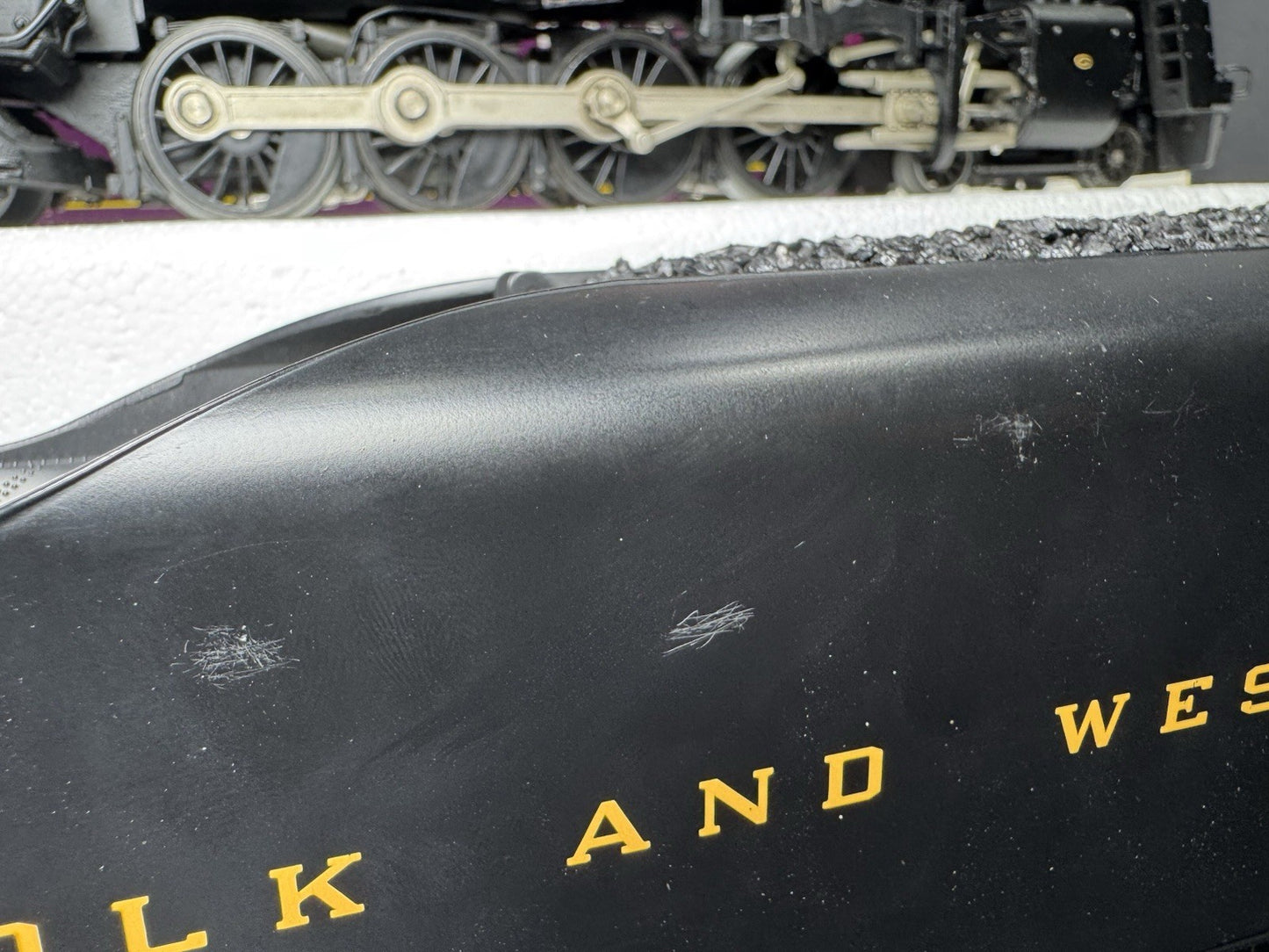 MTH 20-3058-1 Norfolk & Western N&W Unshrouded J 4-8-4 steam engine #605 PS2 EX15