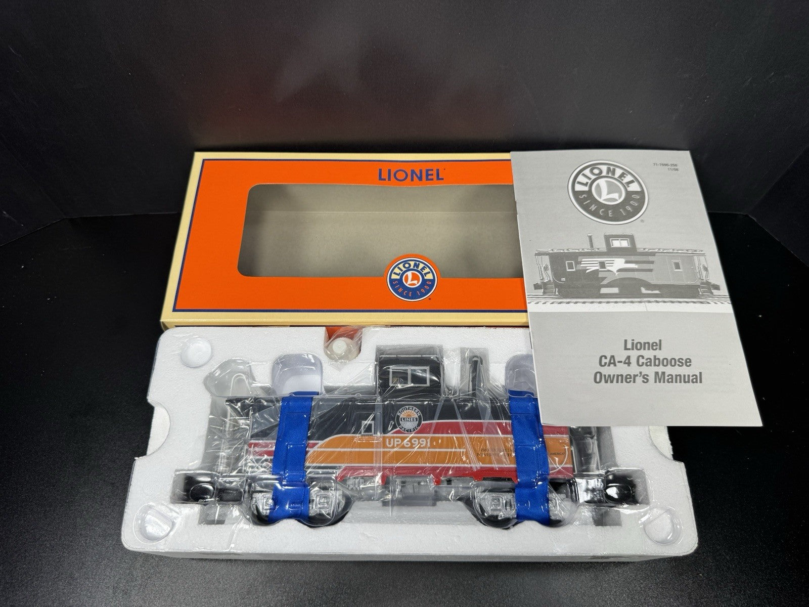 Lionel 6-27626 UP heritage Southern Pacific CA-4 smoking caboose #6991 NIB0
