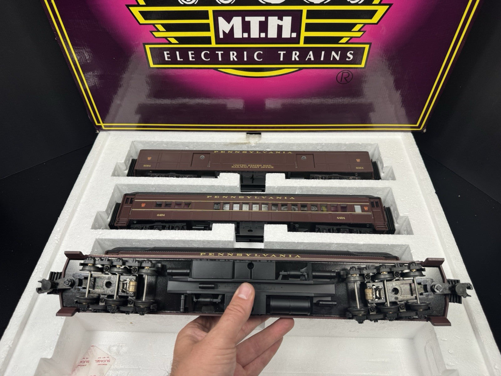 MTH 20-4025 Pennsylvania PRR Tuscan 70' Madison passenger 5-car set EX4