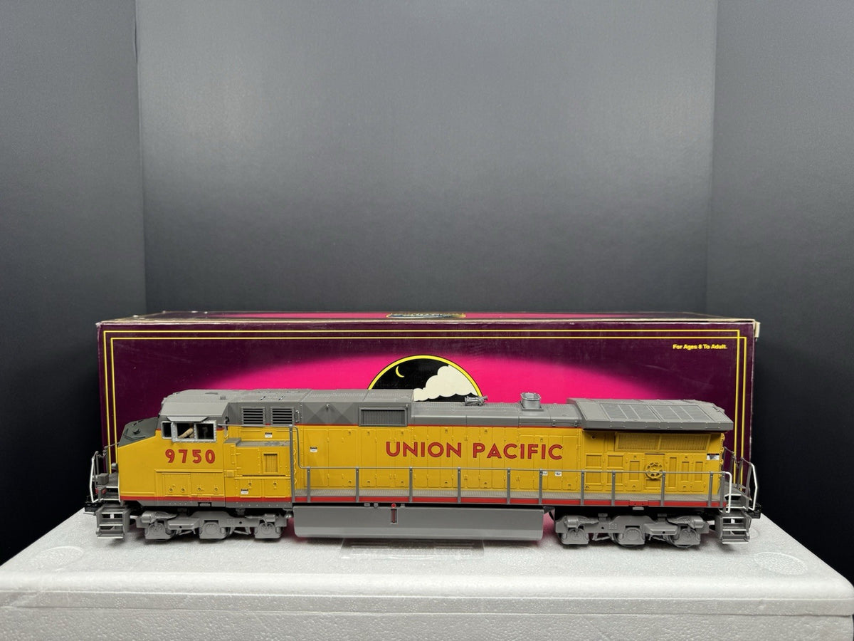 MTH 20-2558-3 Union Paciifc UP Dash-9 nonpowered diesel engine #9750 LNIB0
