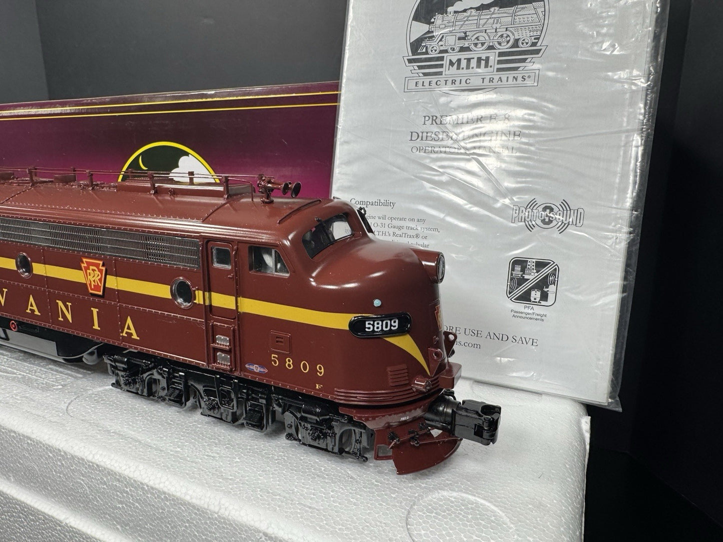 MTH 20212551 Pennsylvania PRR E8 diesel engine #5809 PS3 EX10