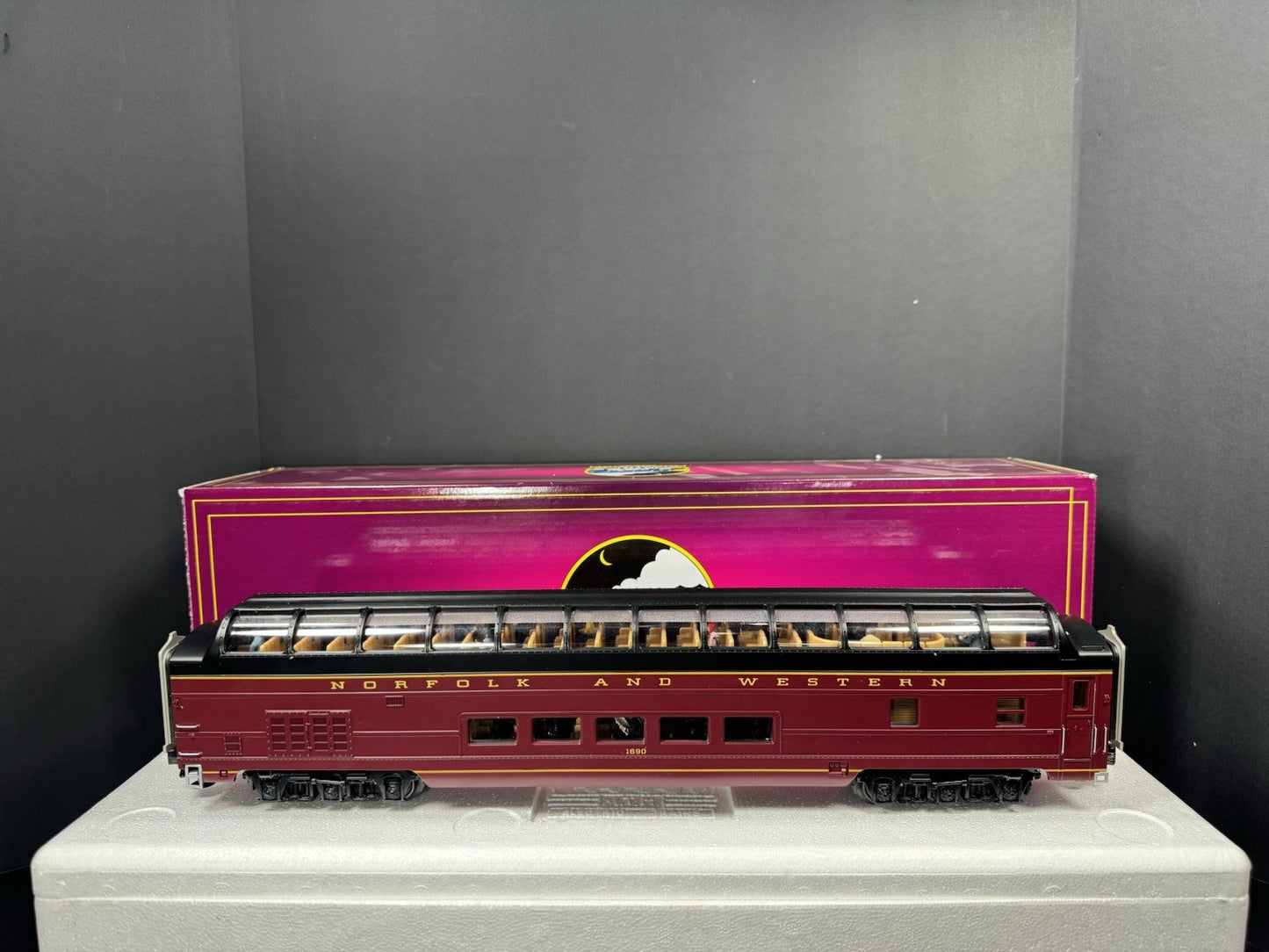 MTH 20-64176 Norfolk & Western N&W 70' full-length vista dome passenger car LNIB5
