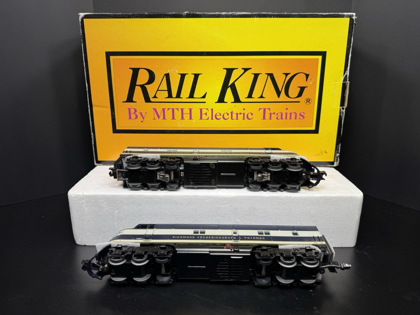 MTH RailKing 30-2970-1 Richmond RF&P E-3 diesel engine AA set PS 2 BCR EX10