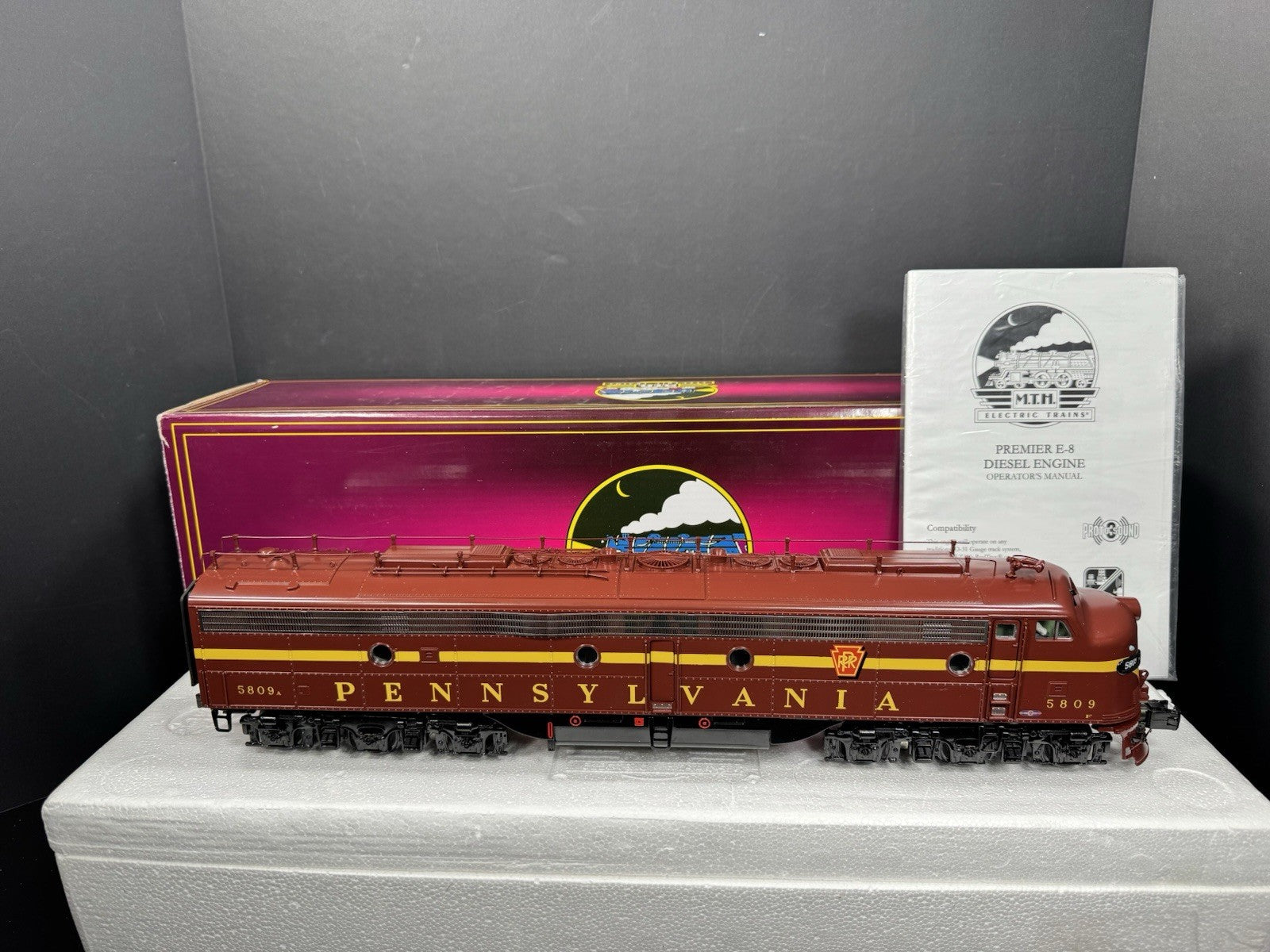 MTH 20212551 Pennsylvania PRR E8 diesel engine #5809 PS3 EX6