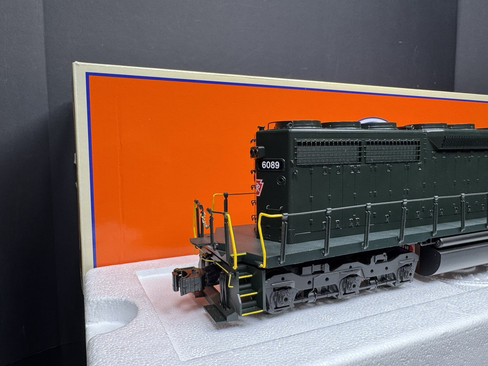 Lionel LEGACY 6-84263 Pennsylvania PRR SD40 diesel engine #6089 LNIB6