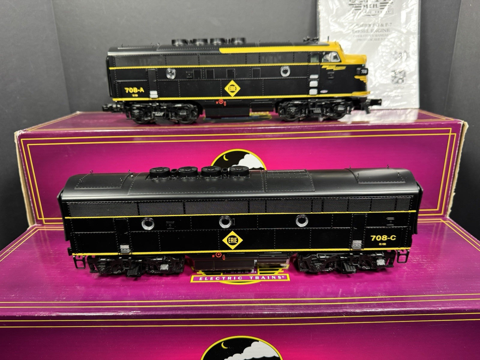 MTH 20-21459-1 & 20-21460-3 Erie F-3 diesel engine AB set #708 PS3 LNIB9