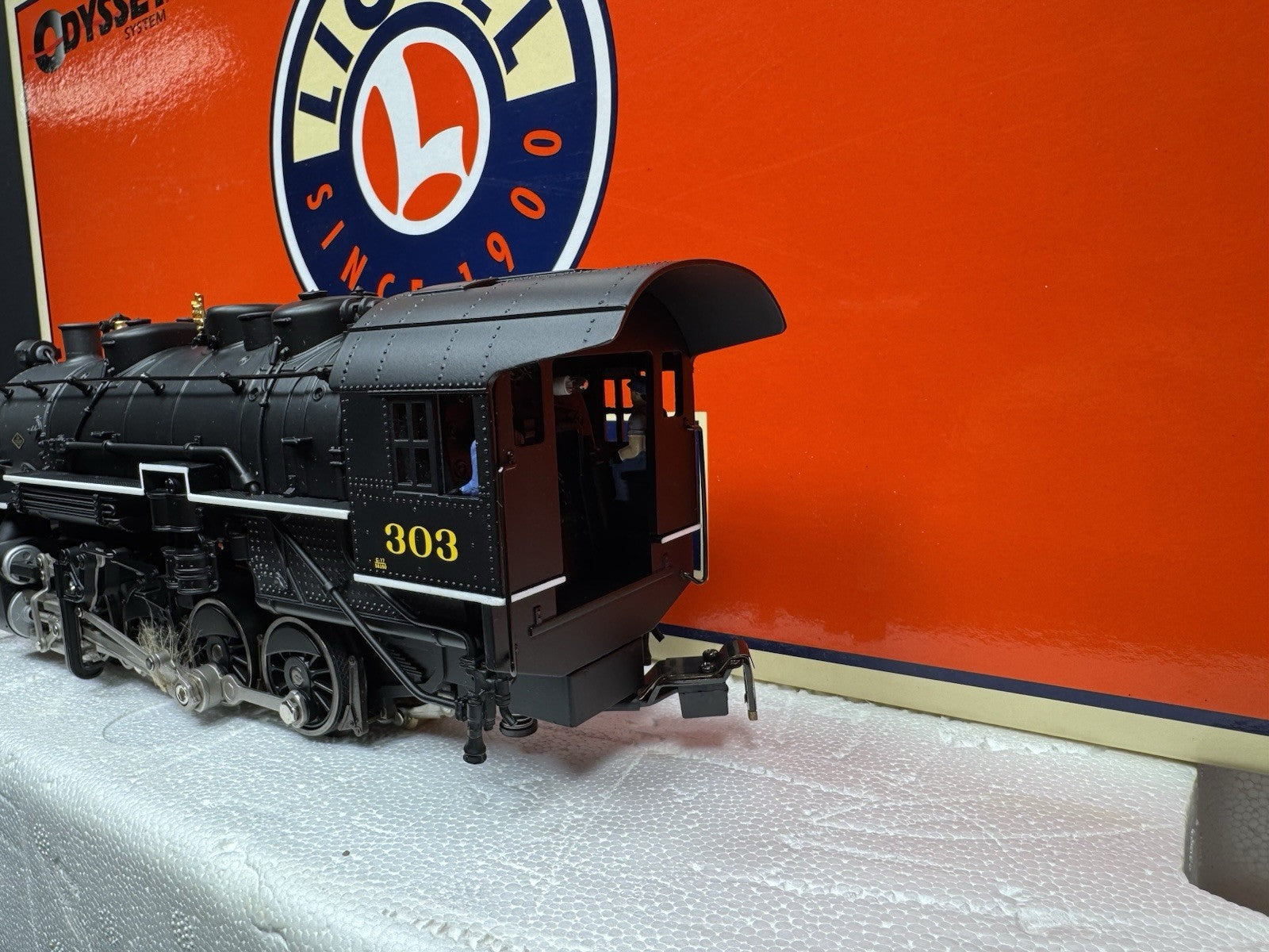 Lionel 6-38048 TMCC Nickel Plate Road NKP USRA 0-8-0 steam engine #303 LNIB3