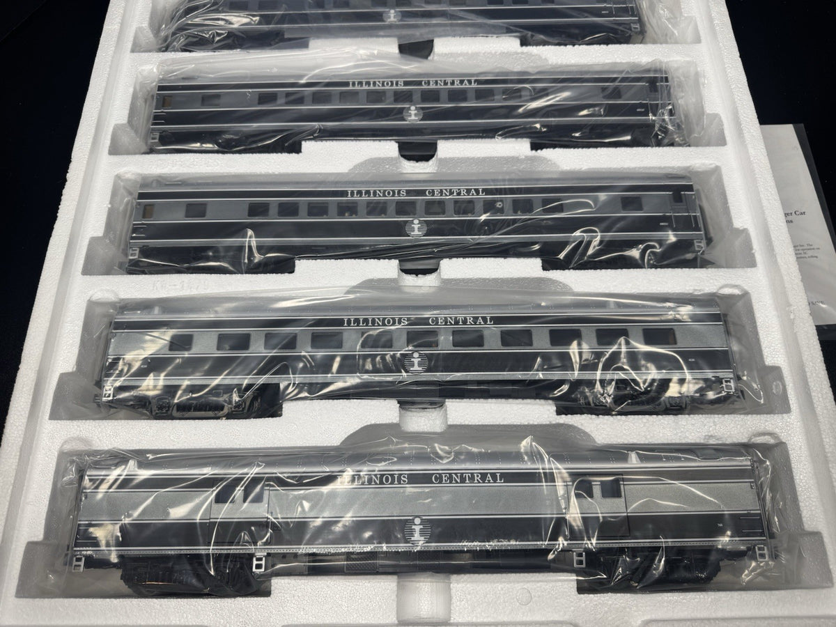 MTH 20-65153 DAP Illinois Central IC 70' streamlined passenger 5-car set LNIB2