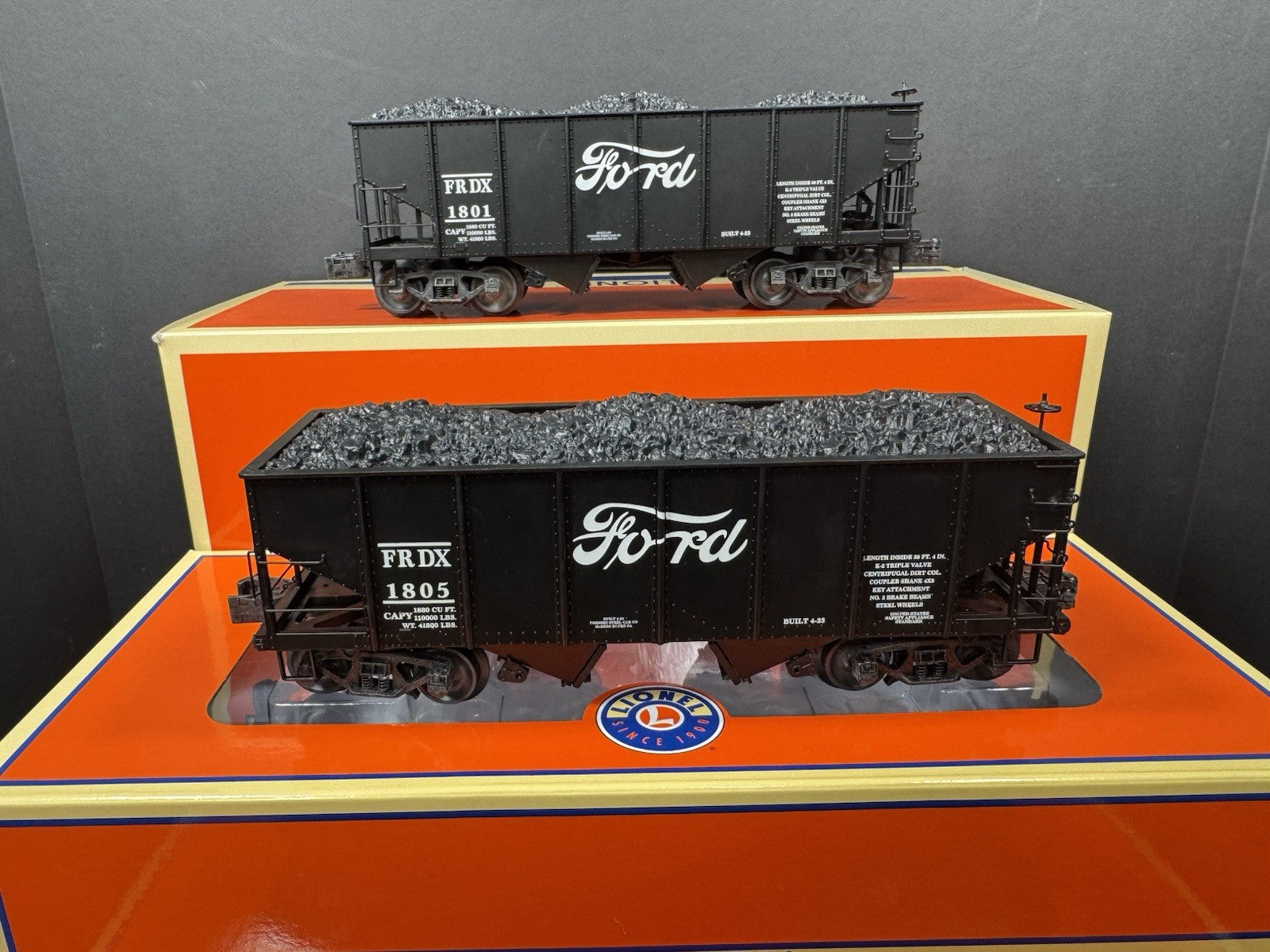 Lionel 2026950 Ford 2-bay hopper car with coal load 3-pack LNIB2