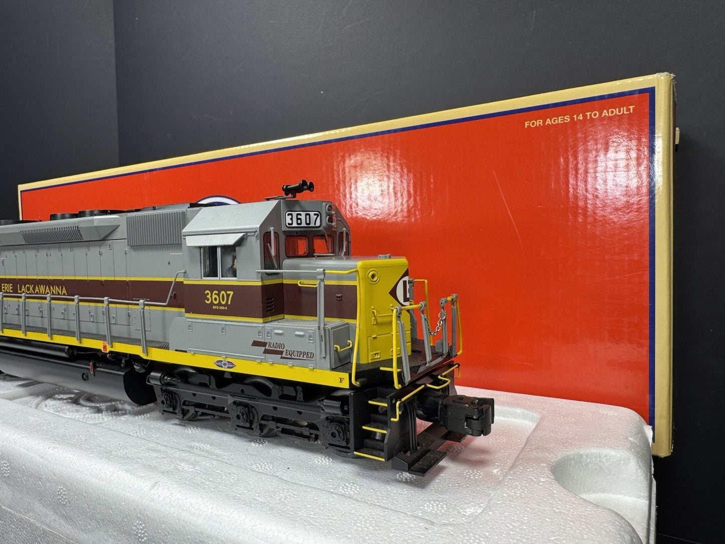 Lionel LEGACY 6-83368 Erie Lackawanna SD45 diesel engine #3607 EX1