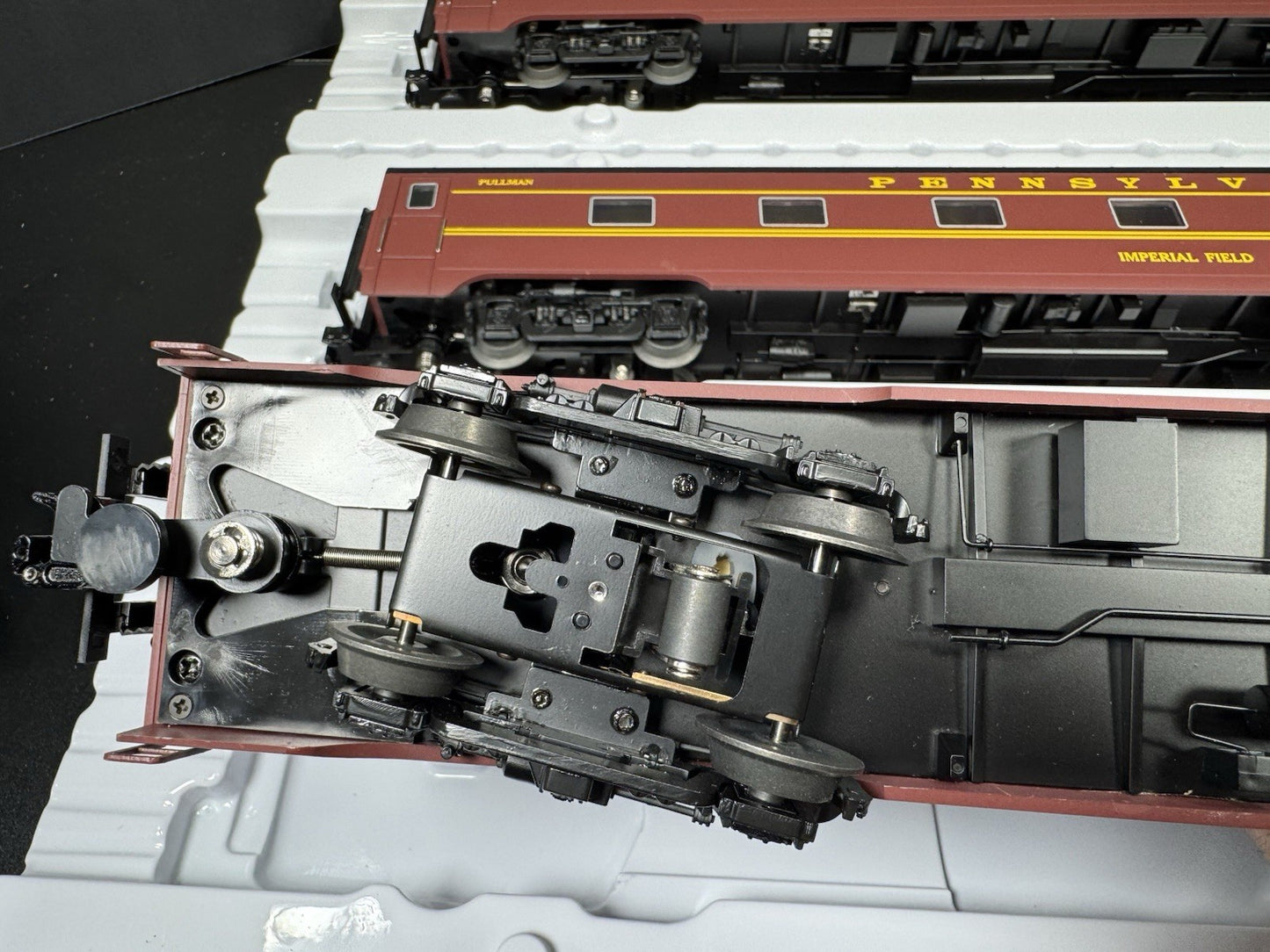 Lionel 6-83022 Pennsylvania PRR Broadway Limited 21" passenger 4-car set LNIB6