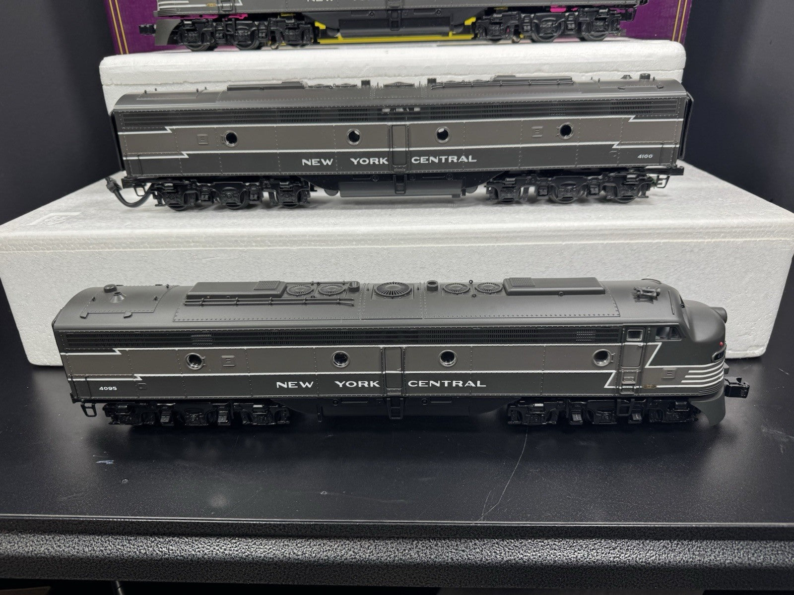 MTH 20-2317-1 New York Central NYC E-8 diesel engine ABA set PS2 BCR LNIB4